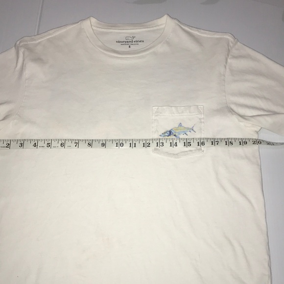 Vineyard Vines men’s one pocket T-Shirt Size small Printed Short sleeve - Picture 7 of 9